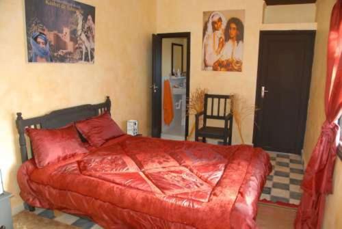 Riad Pegase Tazentout Azougar Стая снимка
